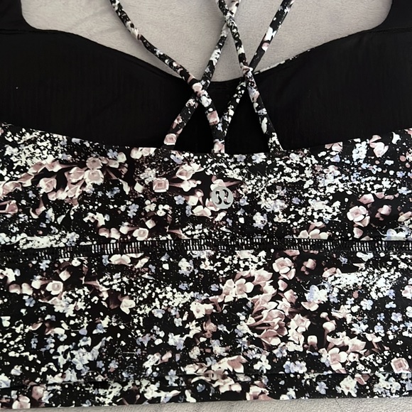 Lululemon Free to be Bra Long Line Black Pink Floral Spritz Multi 8 - Picture 2 of 7